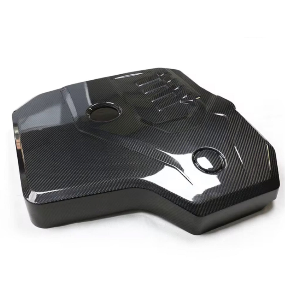 I6-Carbon Motorabdeckung B48