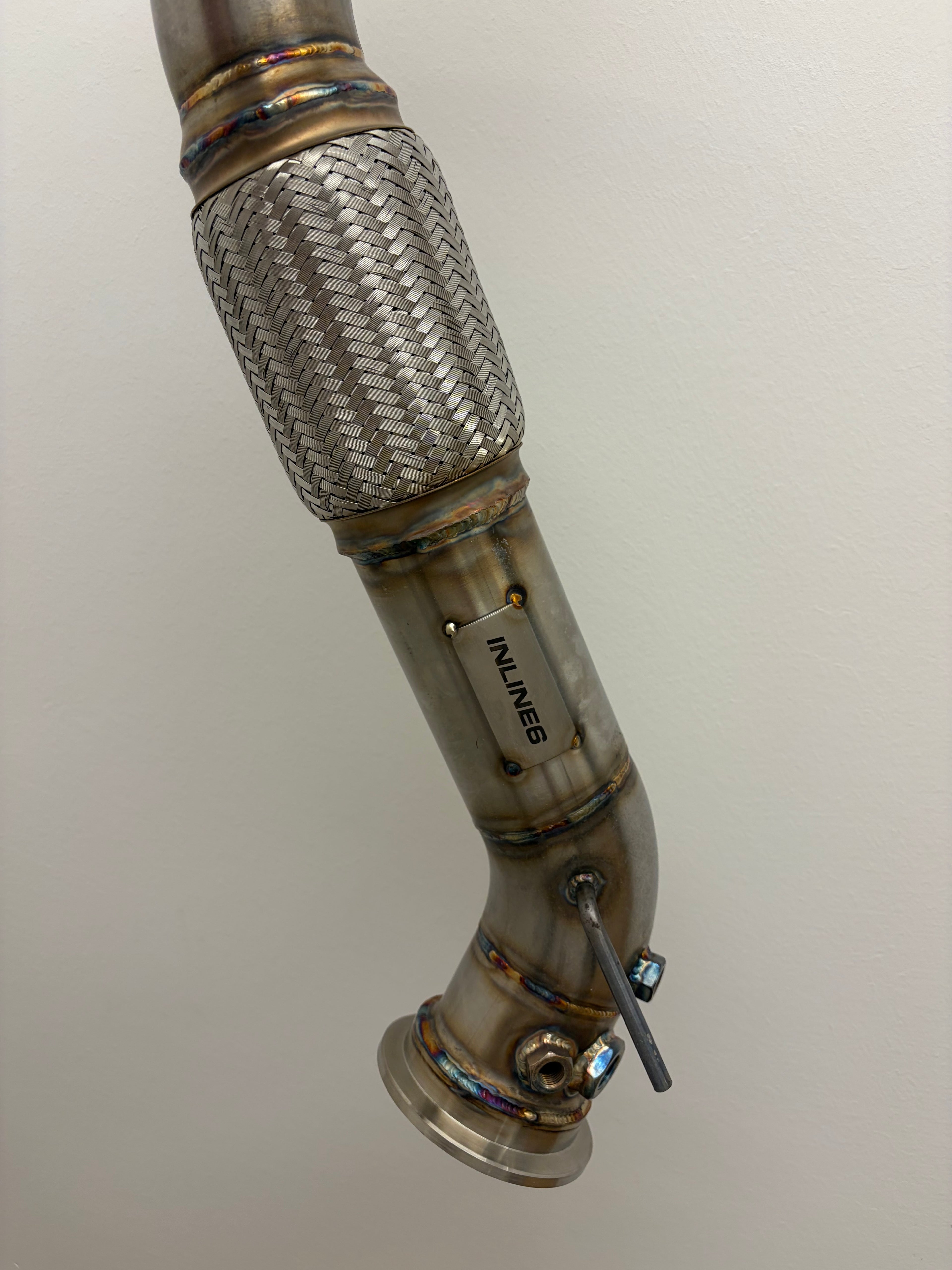 I6-Handgeschweißte Edelstahldownpipe B48